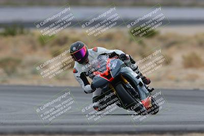 media/Jan-15-2023-SoCal Trackdays (Sun) [[c1237a034a]]/Turn 16 (120pm)/